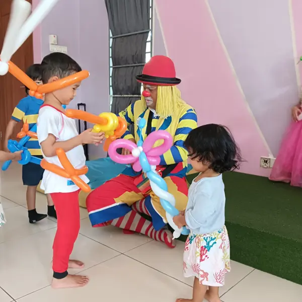 Clown Fun & Play